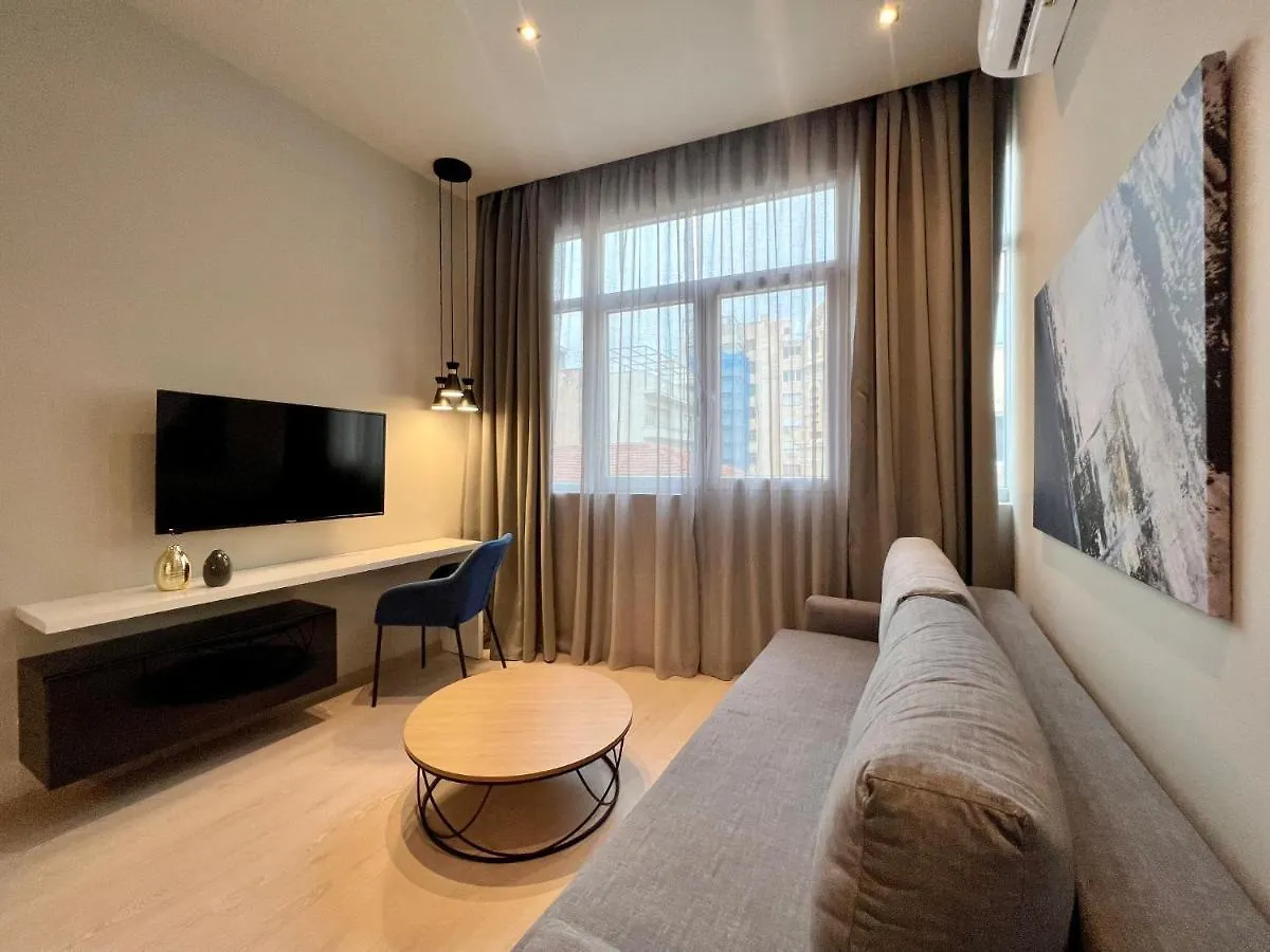 Aura F24 Apartments By Halu! - Vibrant Neighbourhood Szaloniki 0*,