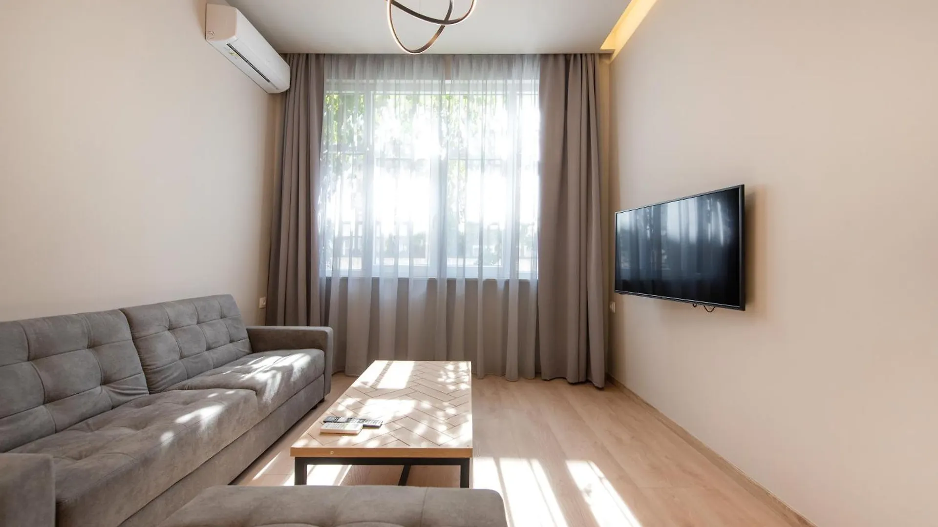 Aura F24 Apartments By Halu! - Vibrant Neighbourhood テッサロニキ