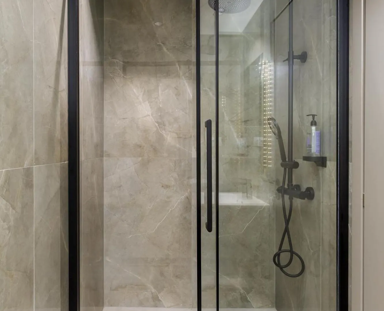 Aura F24 Apartments By Halu! - Vibrant Neighbourhood Salonicco Grecia
