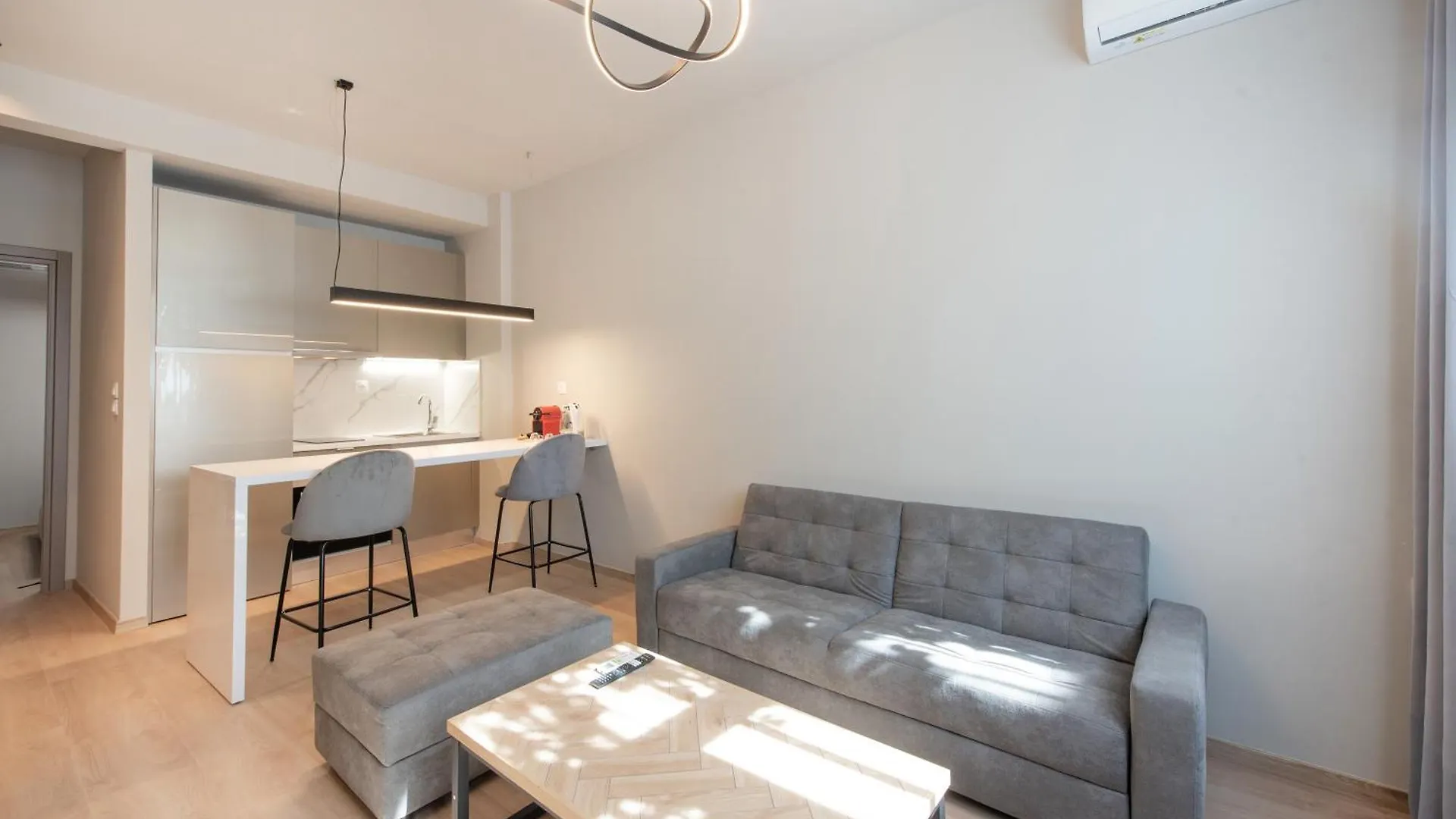 סלוניקי Aura F24 Apartments By Halu! - Vibrant Neighbourhood יוון